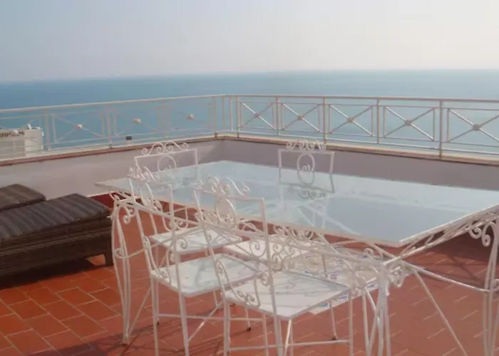 Casa Panoramica Del Xll Secolo